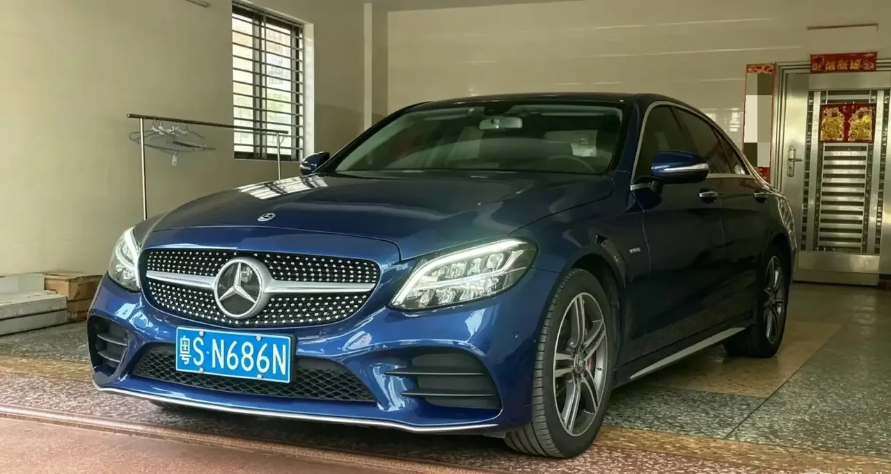 Mercedes Benz Class C 2020 C 260 L Sports Edition - View 1