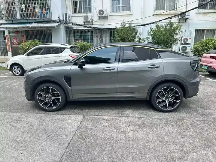 LYNK&amp;CO 05 2020 model 2.0TD two-wheel-drive Yao Plus 3