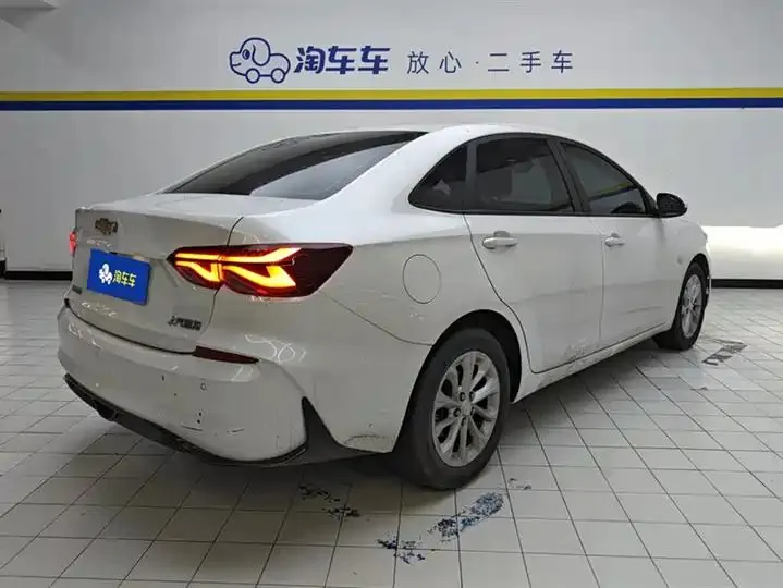 Cruze 2023 1.5L Dual Clutch Pleasant Edition 3