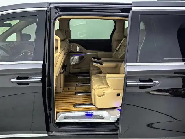 Voyah 2025 Model Dreamer PHEV 1.5T Four-Wheel-Drive Flagship Kunpeng Edition Automatic 6