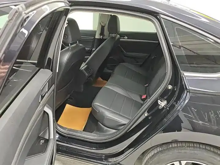 Langyi 2022 1.5L Auto Comfort Edition 11