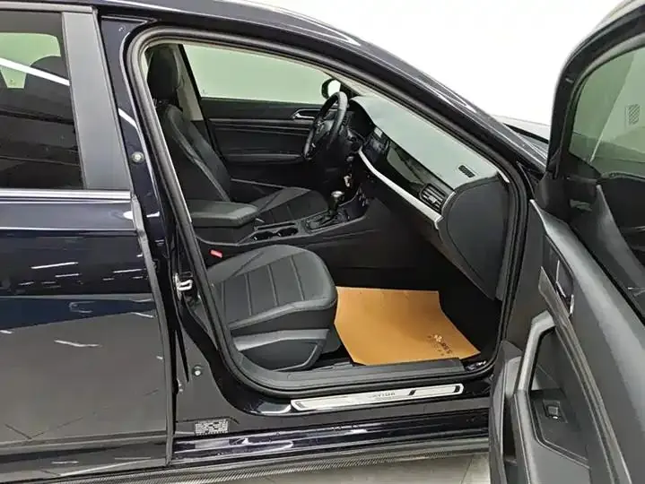 Langyi 2022 1.5L Auto Comfort Edition 8