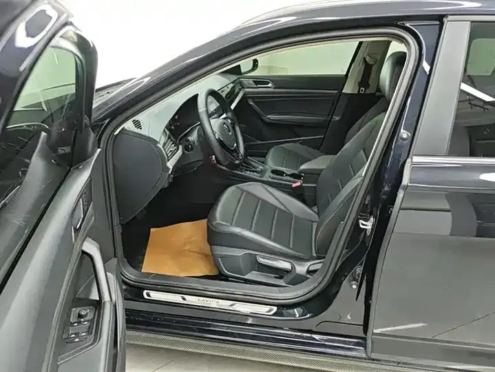 Langyi 2022 1.5L Auto Comfort Edition 9