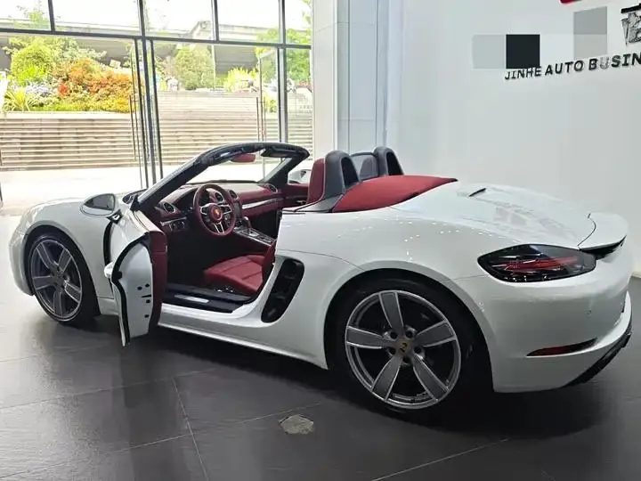 Porsche 718 2022 Boxster 2.0T 9