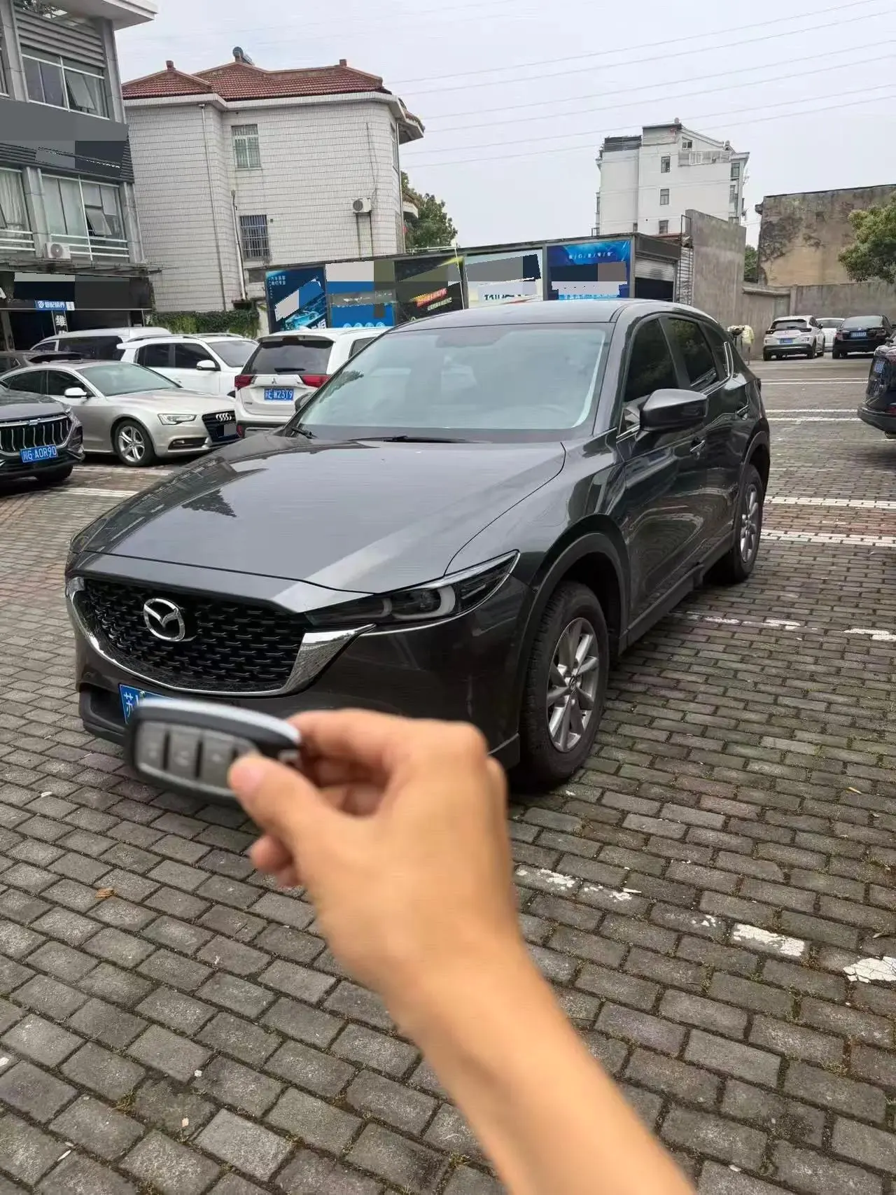 Mazda CX-5 2024 2.0L Automatic Two-Drive Comfort Model - View 1