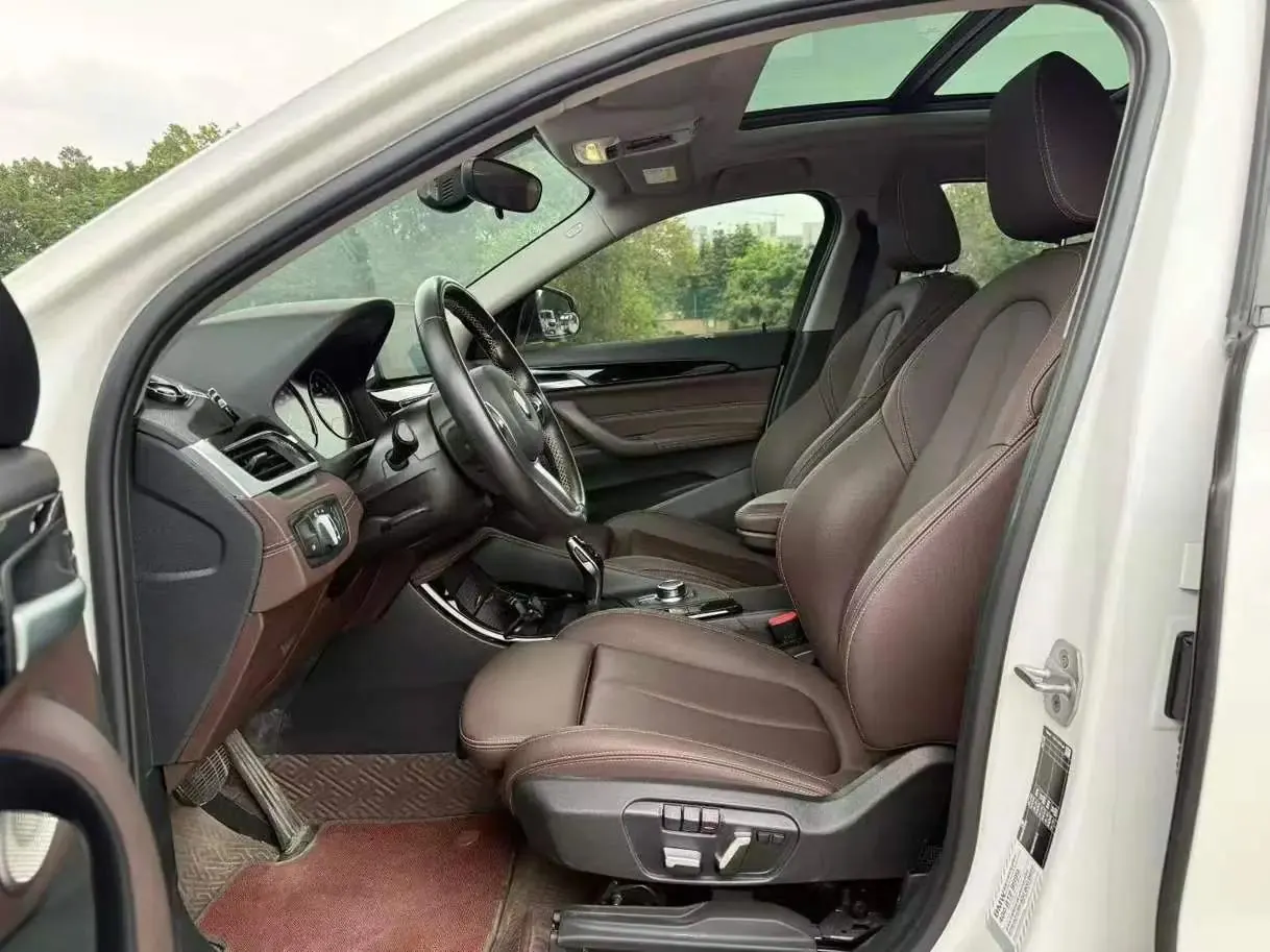 BMW 2023 X2 sDrive25i 2.0T M Off-Road Package Automatic 5