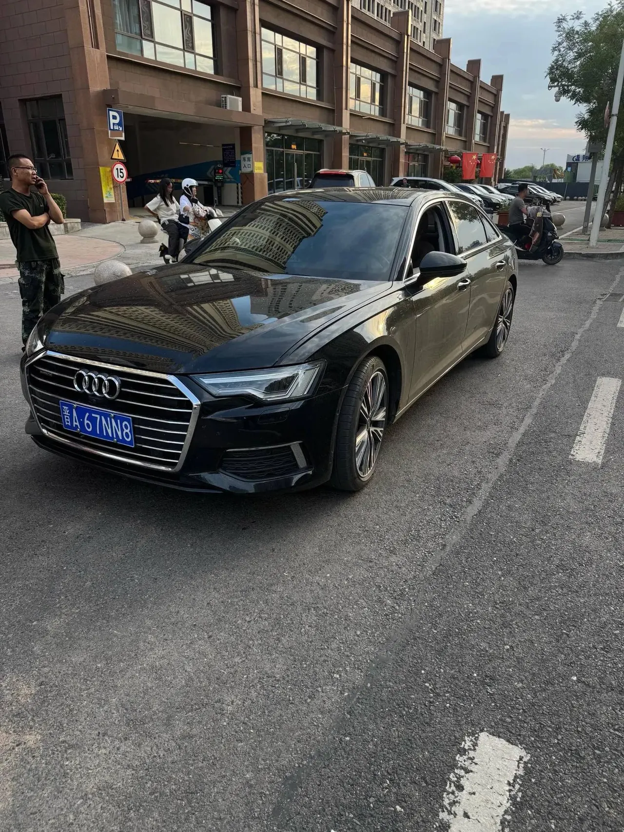 Audi A6L 2022 45 TFSI quattro Selected to Elegant Type - View 1