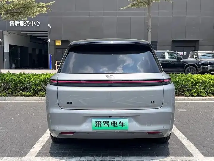 Li L8 2024 Pro 7