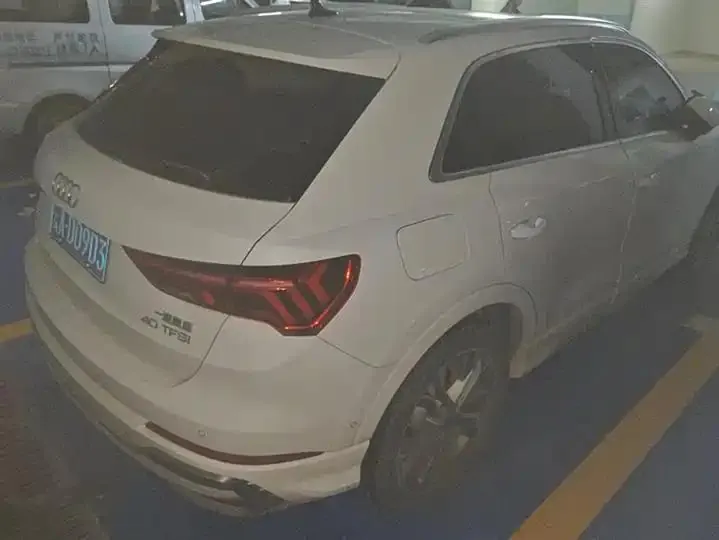 Audi Q3 2021 model 40 TFSI Sporty Edition 3