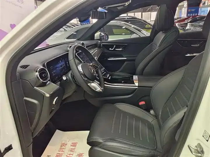Mercedes Benz GLC 2023 GLC 260 L 4MATIC Dynamic 7-seat 11