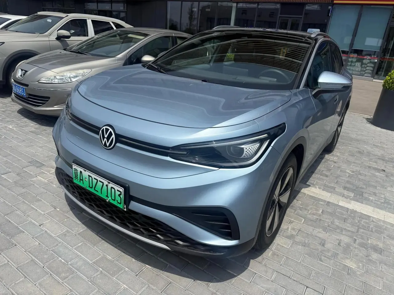 Volkswagen 2025 ID. 4 x Smart Model, Pure Intelligence Edition, Automatic Transmission - View 1