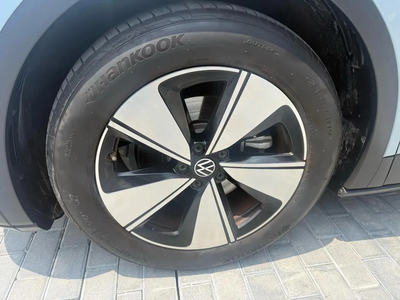 Volkswagen 2025 ID. 4 x Smart Model, Pure Intelligence Edition, Automatic Transmission 4