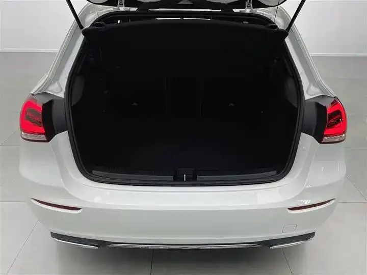 Mercedes Benz Class A (Imported) 2022 to Class A 200 Dynamic 27