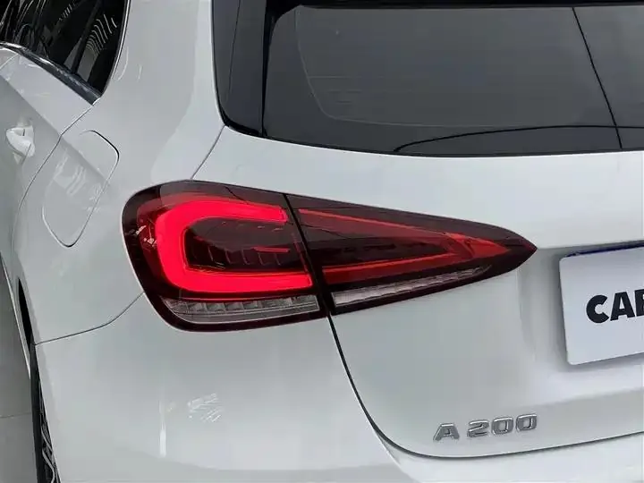 Mercedes Benz Class A (Imported) 2022 to Class A 200 Dynamic 29