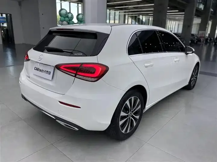 Mercedes Benz Class A (Imported) 2022 to Class A 200 Dynamic 31