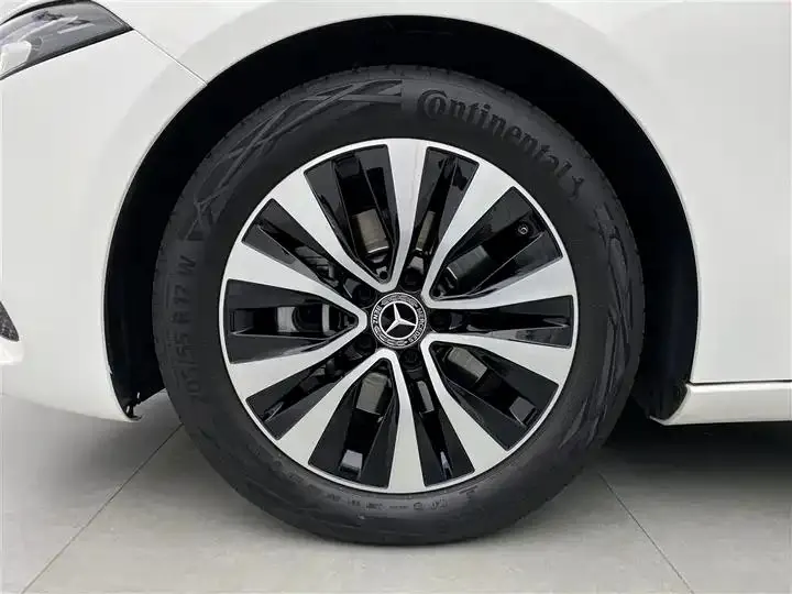 Mercedes Benz Class A (Imported) 2022 to Class A 200 Dynamic 33