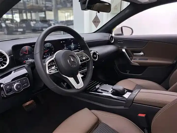 Mercedes Benz Class A (Imported) 2022 to Class A 200 Dynamic 5