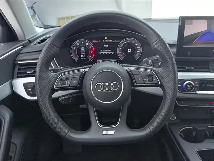 Audi A4L 2020 model 40 TFSI Luxury Dynamic Edition 15