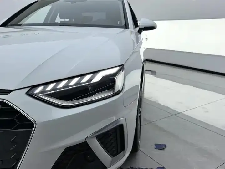 Audi A4L 2020 model 40 TFSI Luxury Dynamic Edition 5