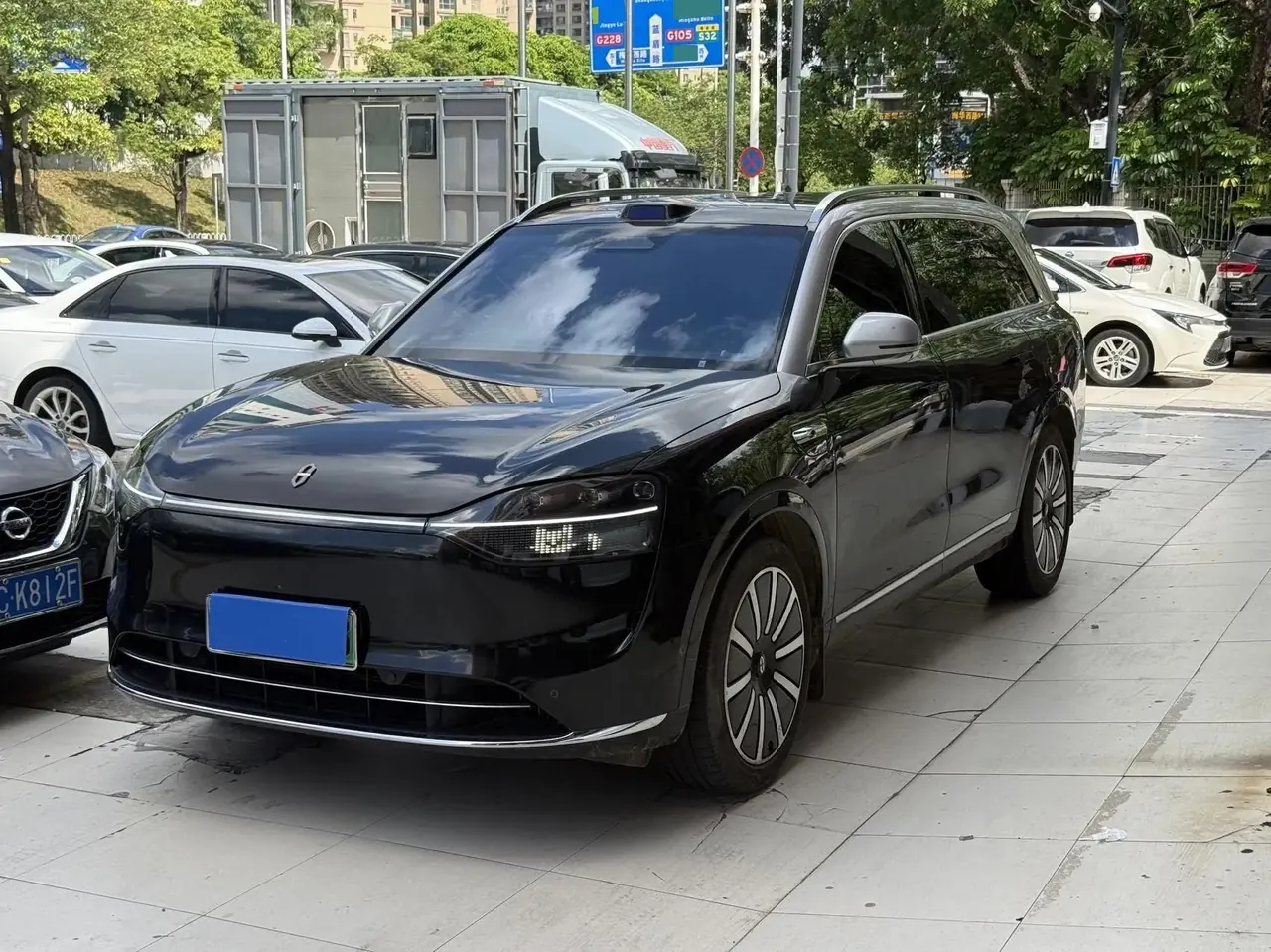 AITO M9 2024 extended range Max version 42kWh - View 1