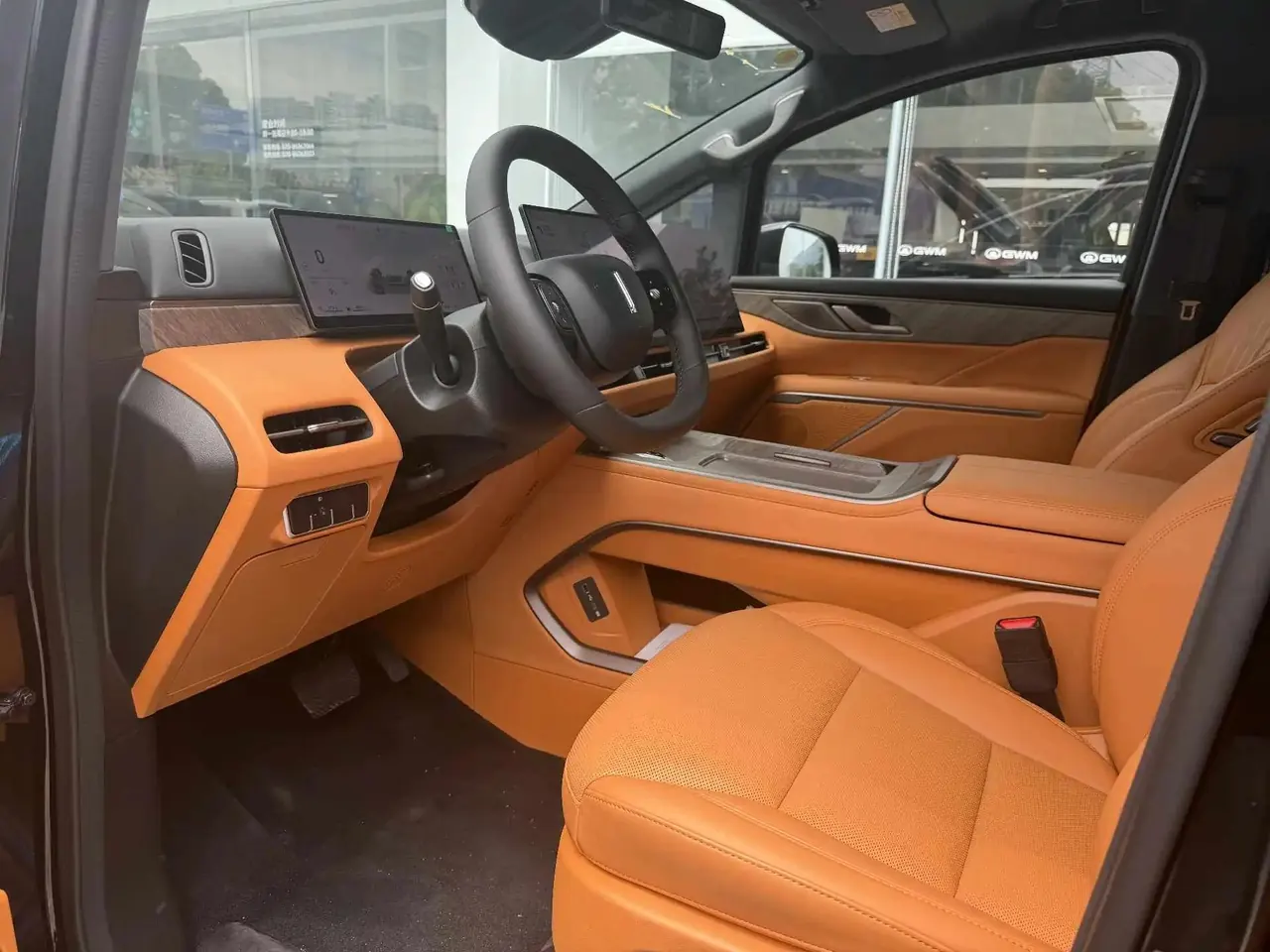 WEY 2025 high mountain 8 Hi4 1.5T four-wheel drive version automatic gear 7