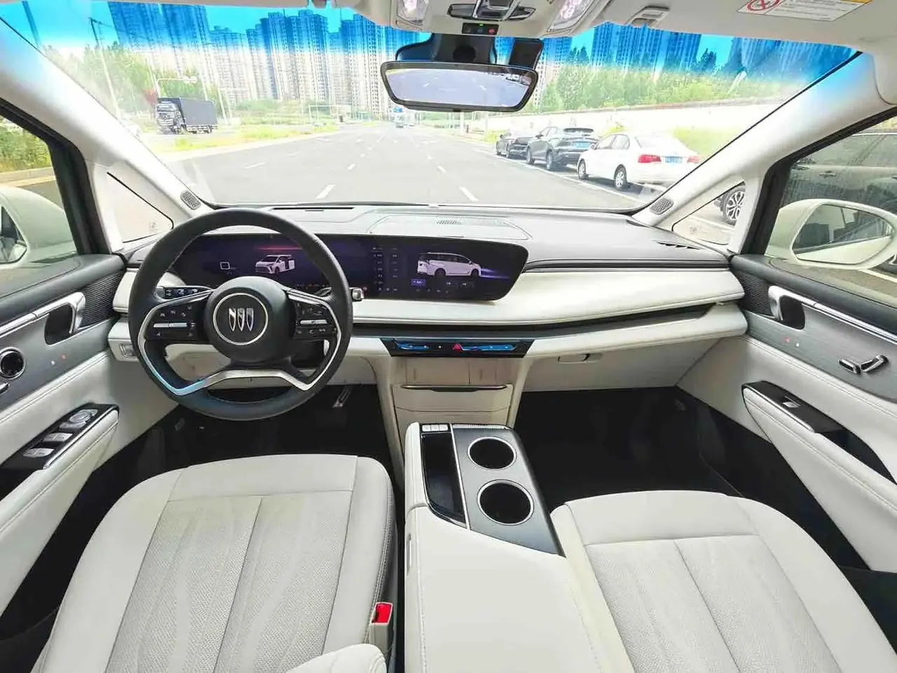 Buick GL8 New Energy 2024 Lu Zun Luxury Edition 7 4