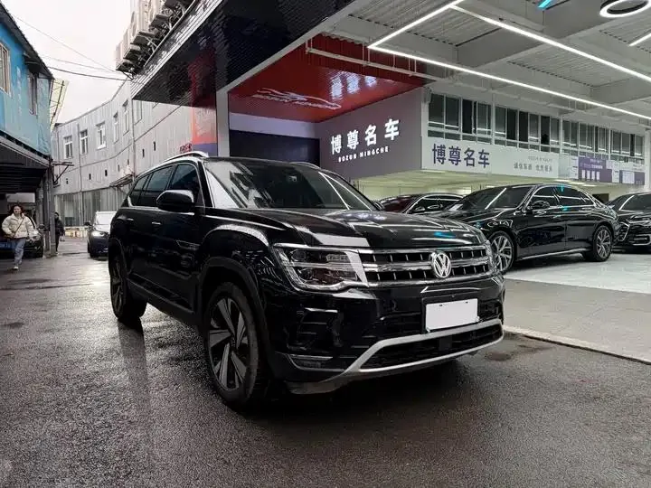 Tang 2024 380TSI All-Wheel-Drive Prestige Luxury Edition 3