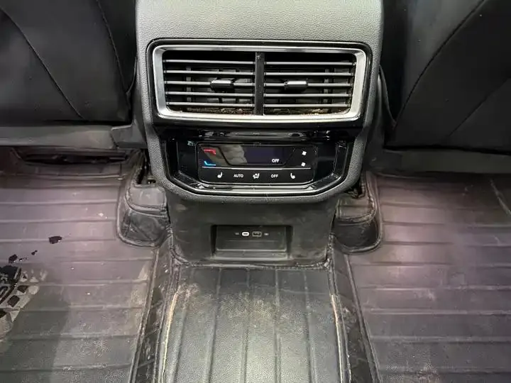 Tang 2024 380TSI All-Wheel-Drive Prestige Luxury Edition 8