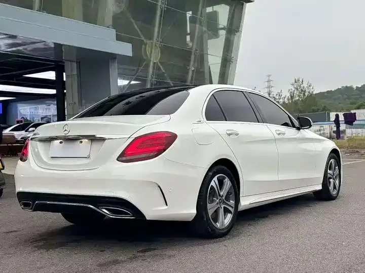 Mercedes Benz C- Class 2021 C 260 L Sport Edition 9
