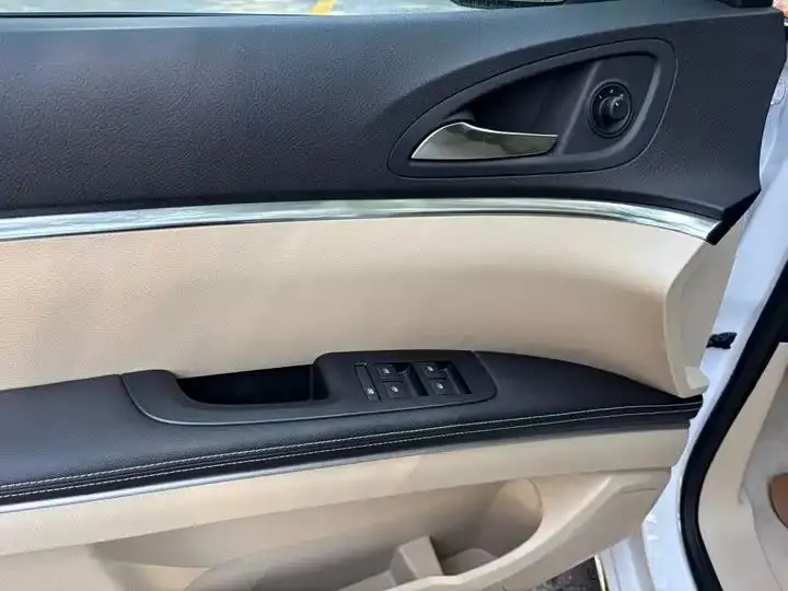 Buick GL8 2023 Land Business Class 652T Luxury Model 7