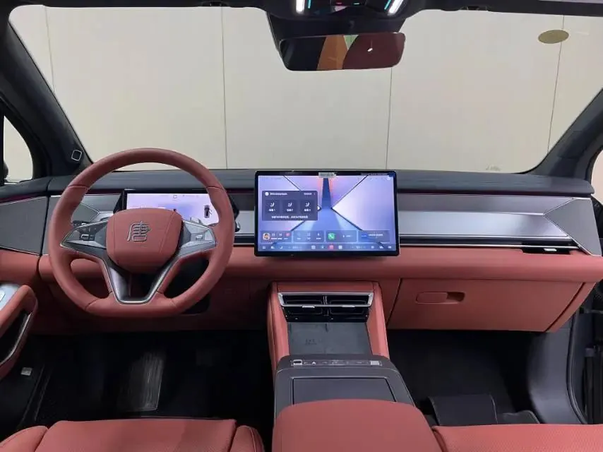Tang L 2025 EV 600KM Four-Wheel-Drive Laser Radar Flagship Model 9
