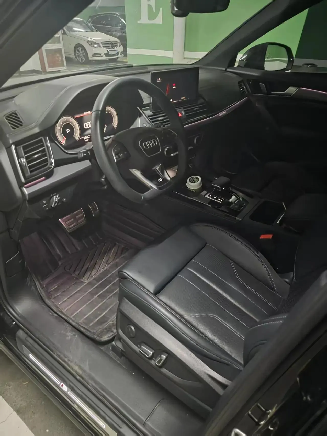 Audi 2024 Q5L 2.0TFSI 40TFSI luxury dynamic automatic 2