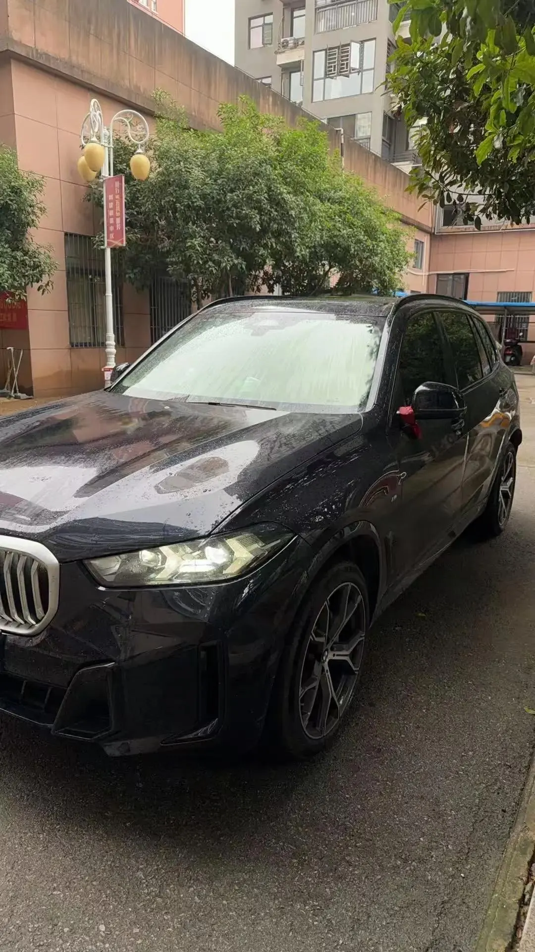 BMW 2025 X5 xDrive30Li 48V 2.0T exclusive m sports obsidian night suit automatic gear 2