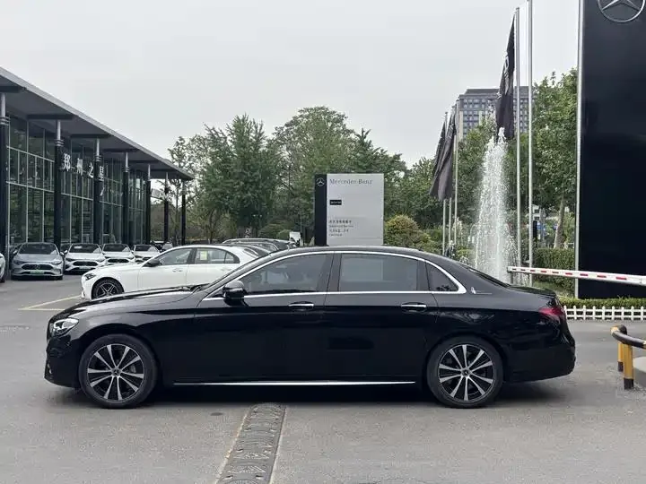 Mercedes Benz E-Class New Energy 2022 Modified E 350 e L Plug-in Hybrid Sports Car 4