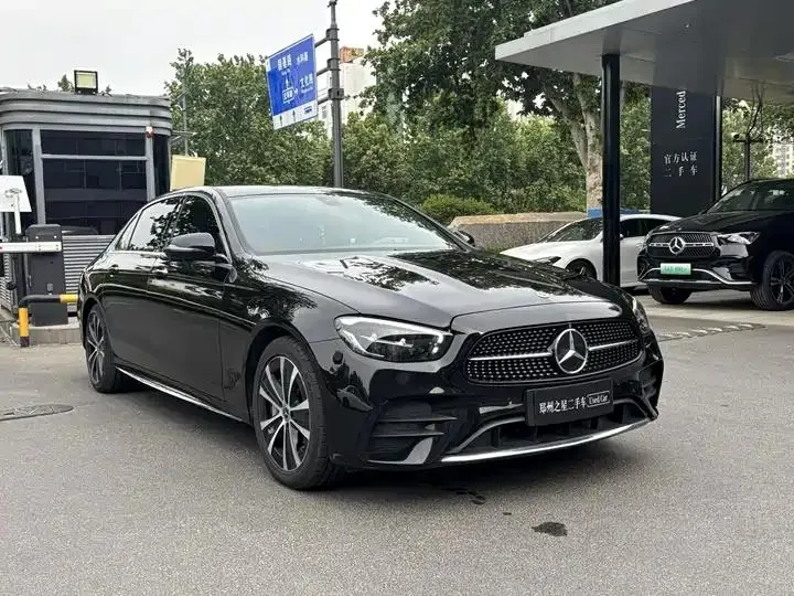 Mercedes Benz E-Class New Energy 2022 Modified E 350 e L Plug-in Hybrid Sports Car 5