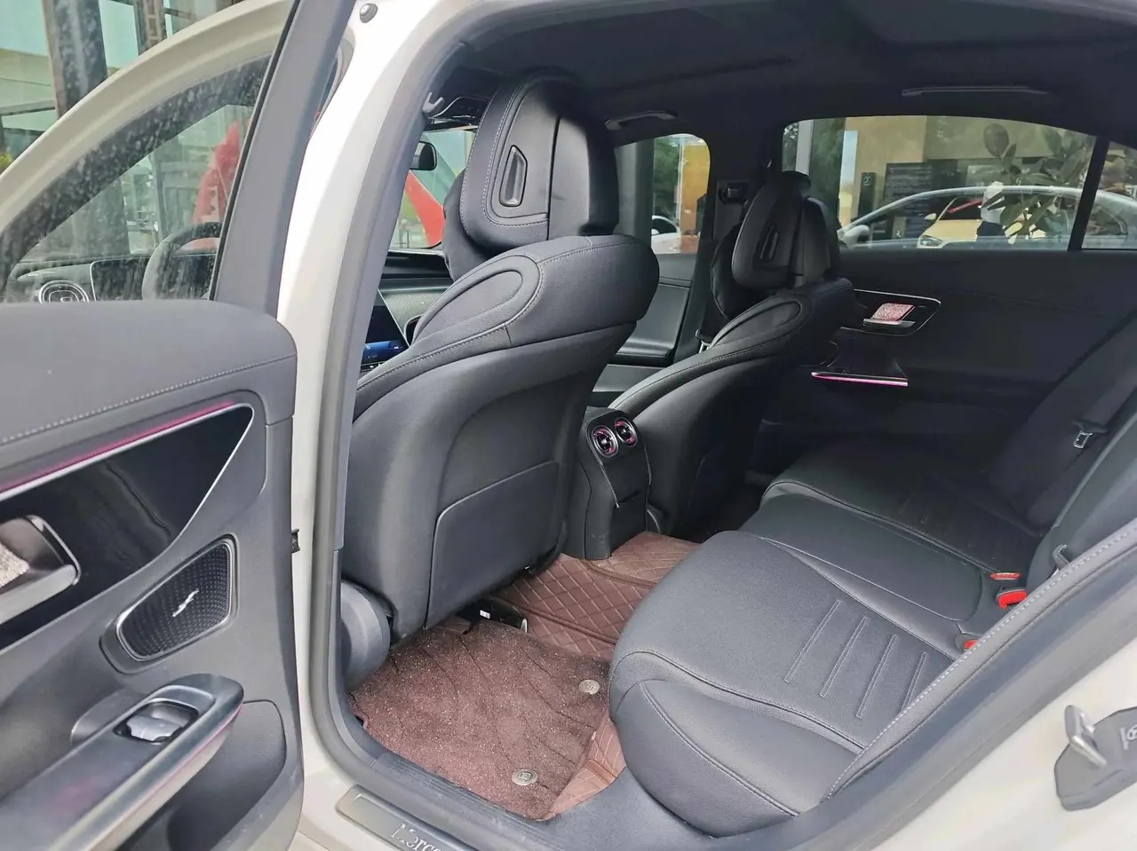 Mercedes Benz C- Class 2025 model C 260 L 48V 1.5T Sport Edition automatic transmission 3