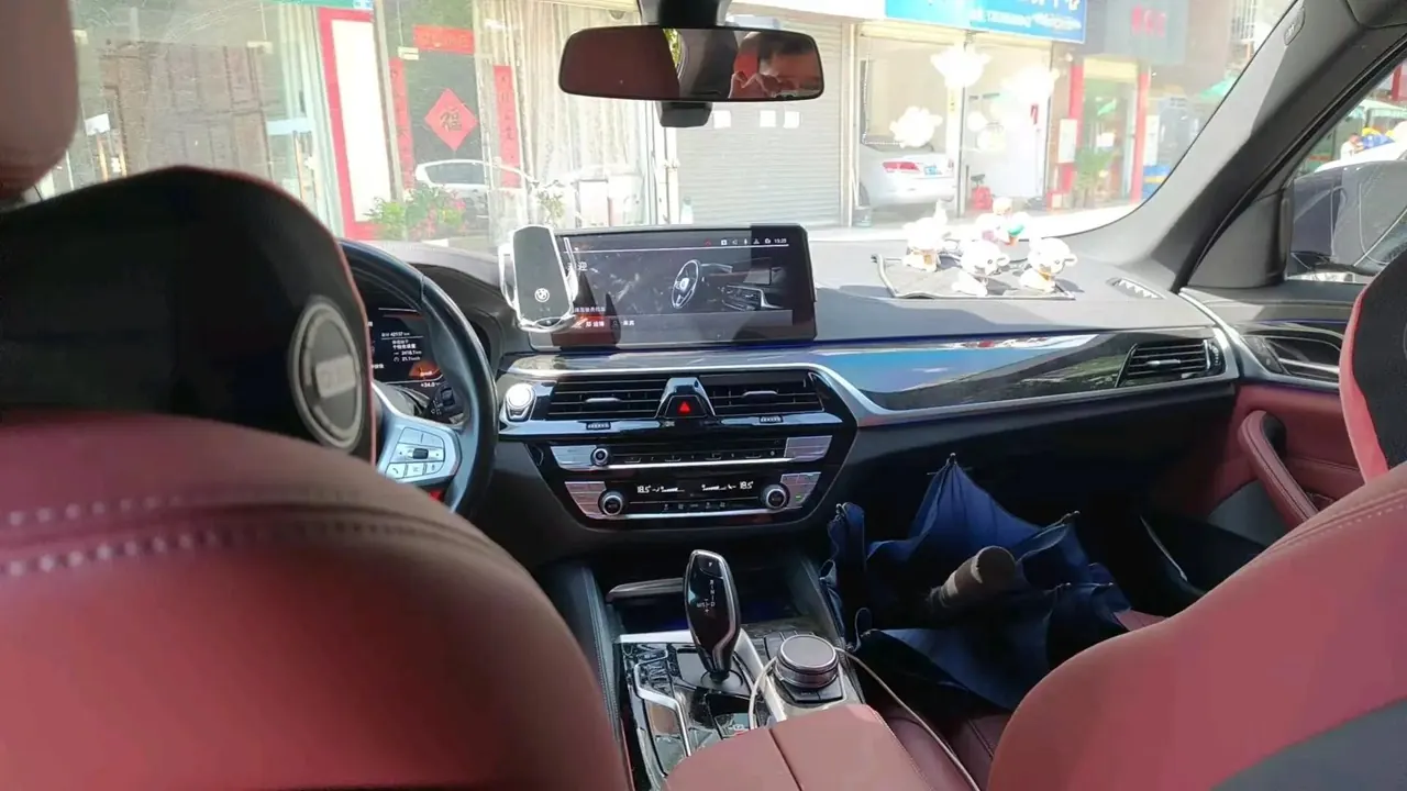 BMW 5 Series 2022 Change 2 525Li M Sports Suit 5
