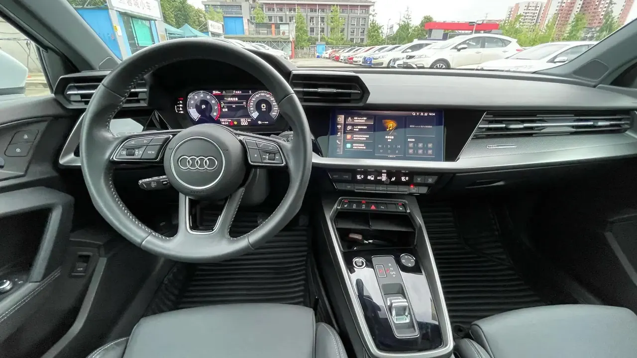 Audi A3 2022 model A3L Limousine 35 TFSI Sporty Style 13