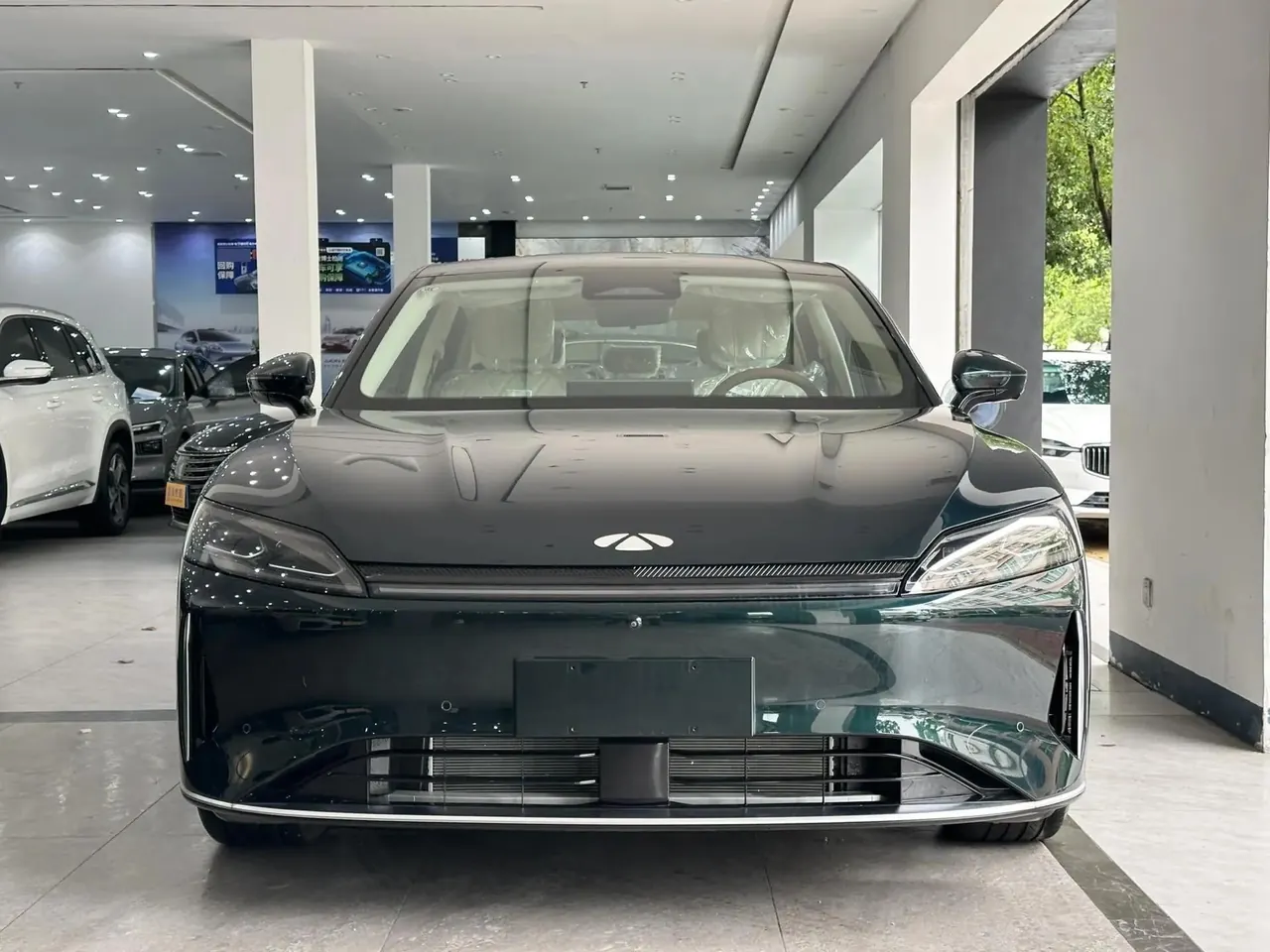 Chery 2025 Fengyun A9L 1.5T 260 Long Endurance Premium Edition Automatic Gear 2