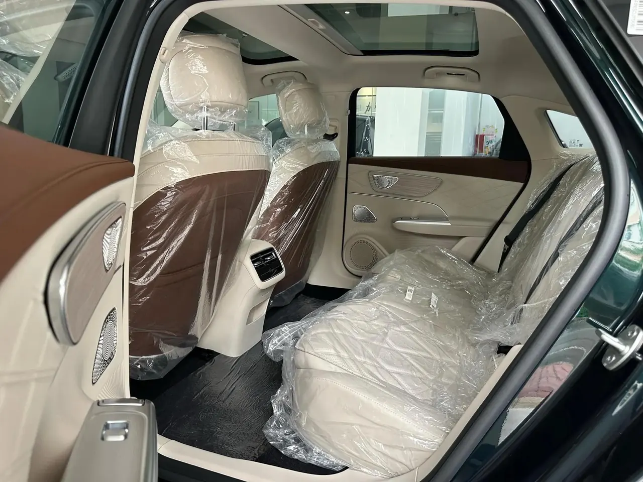 Chery 2025 Fengyun A9L 1.5T 260 Long Endurance Premium Edition Automatic Gear 9