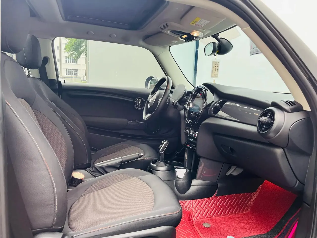 MINI 2023 1.5T ONE 3