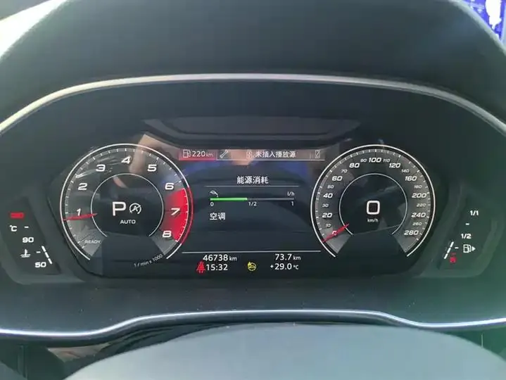 Audi Q3 2022 model 40 TFSI Fashion Dynamic Edition 14