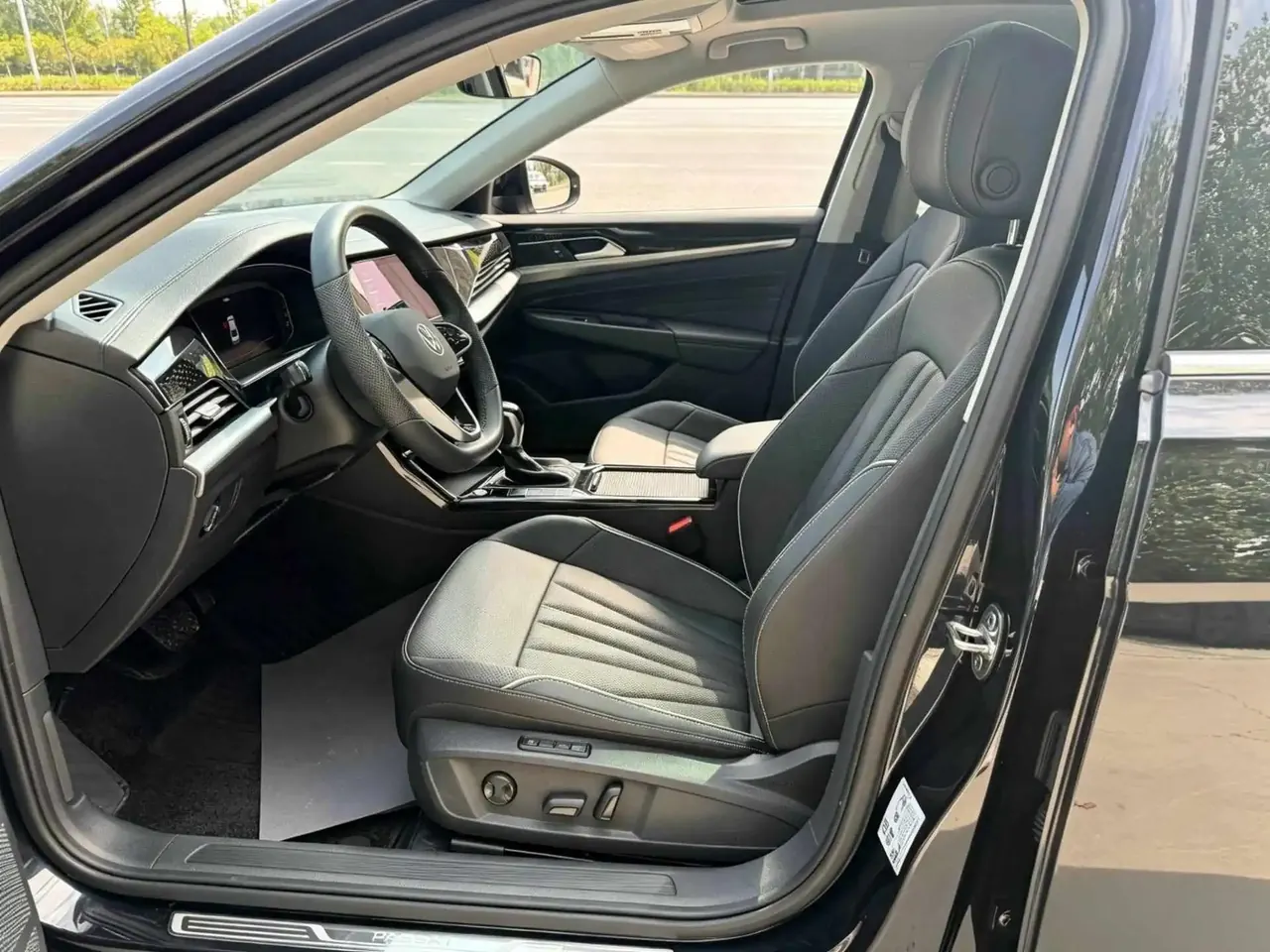 Volkswagen 2024 Passat 2.0TSI 330TSI Elite Edition Automatic 9