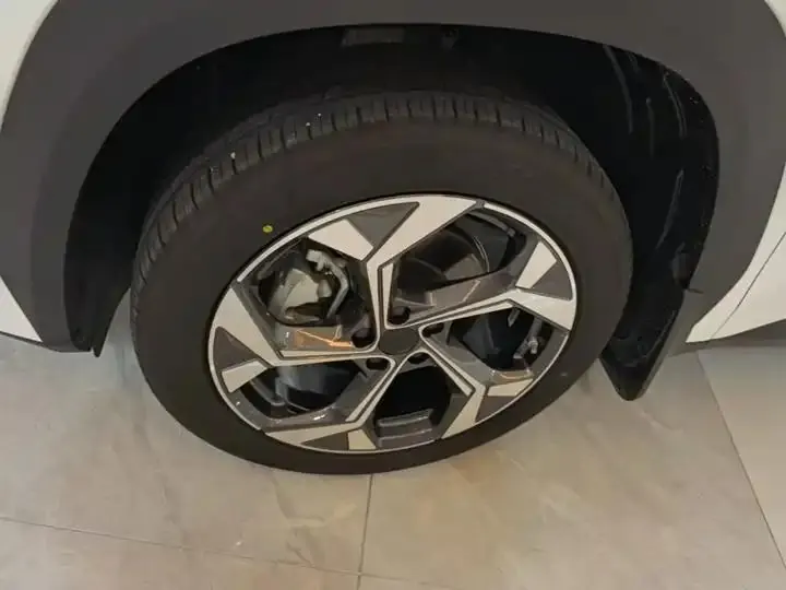 Boyue L 2023 1.5TD DCT Prestige Edition 23
