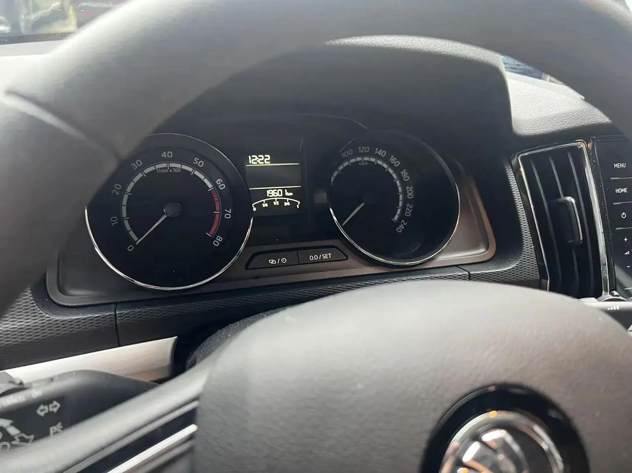 KOMIKE 2021 GT TSI230 DSG Ultimate 5