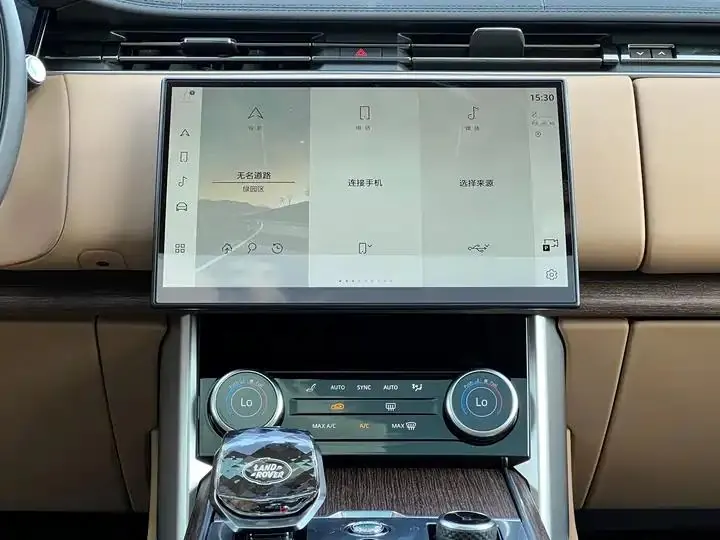 Range Rover 2023 3.0 L 6 400PS Shengshi Seven-seat Lengthen Edition 12