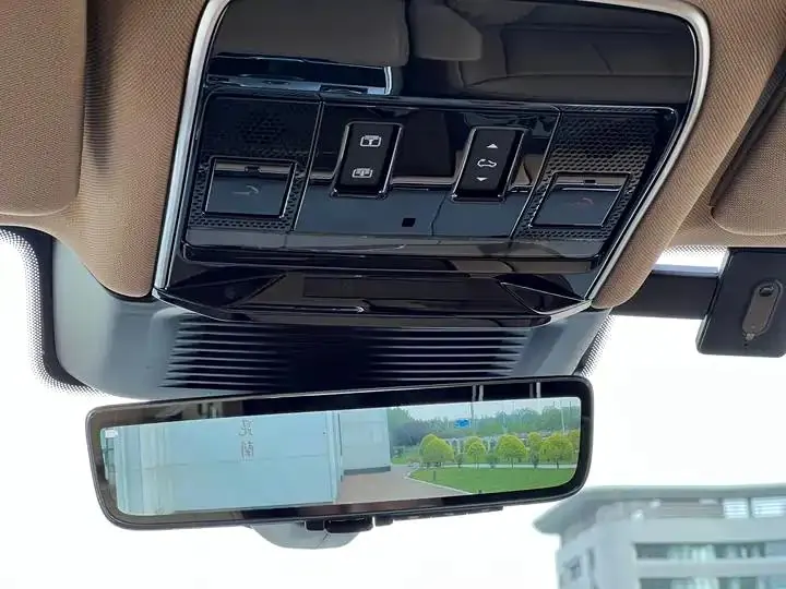 Range Rover 2023 3.0 L 6 400PS Shengshi Seven-seat Lengthen Edition 13