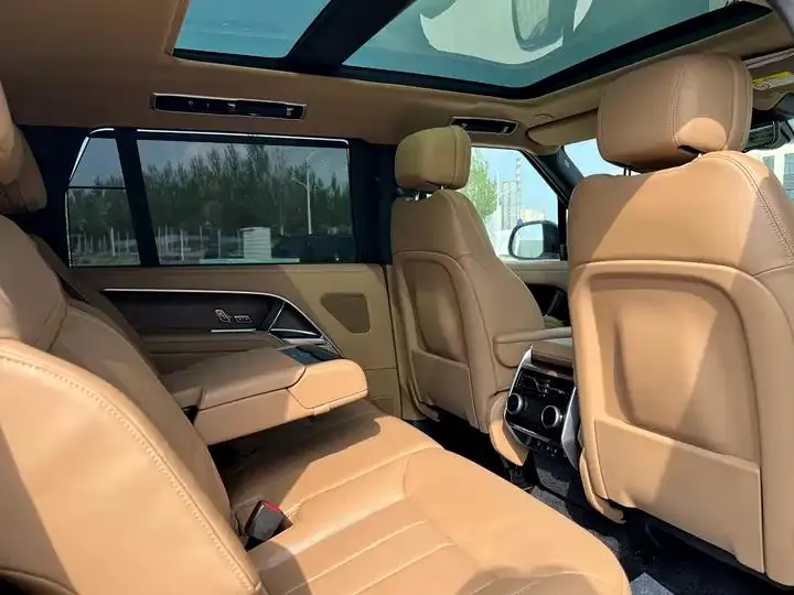Range Rover 2023 3.0 L 6 400PS Shengshi Seven-seat Lengthen Edition 7