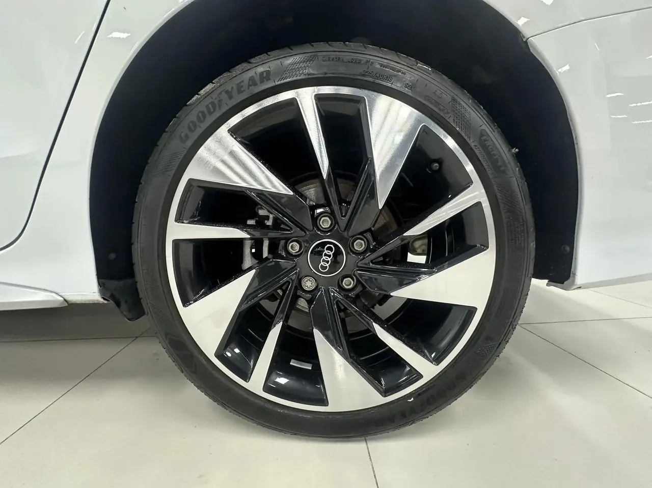 Audi 2023 A3L Limousine 1.4TFSI 35TFSI Fashion Sports (Modified) Automatic 9
