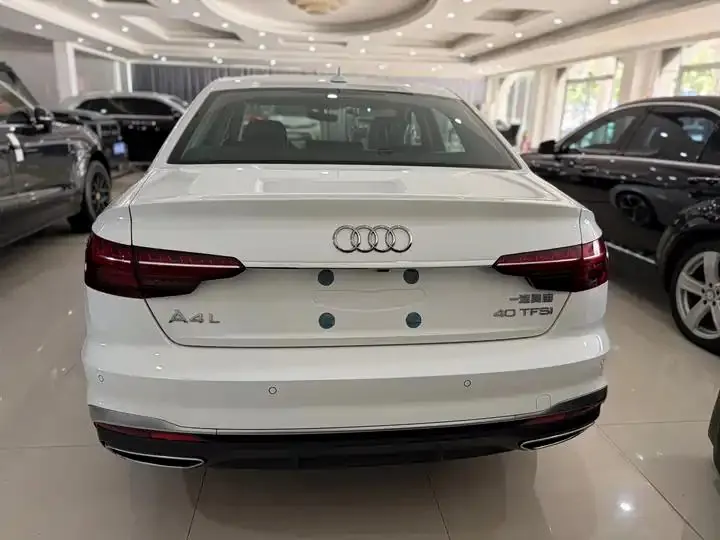 Audi A4L 2023, 40 TFSI Fashion Dynamic Model 13